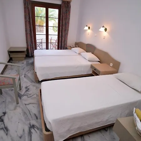 Karma Porto Paros Naousa (Paros)