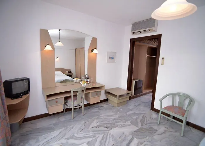 Semesteranläggning (resort) Karma Porto Paros Naousa