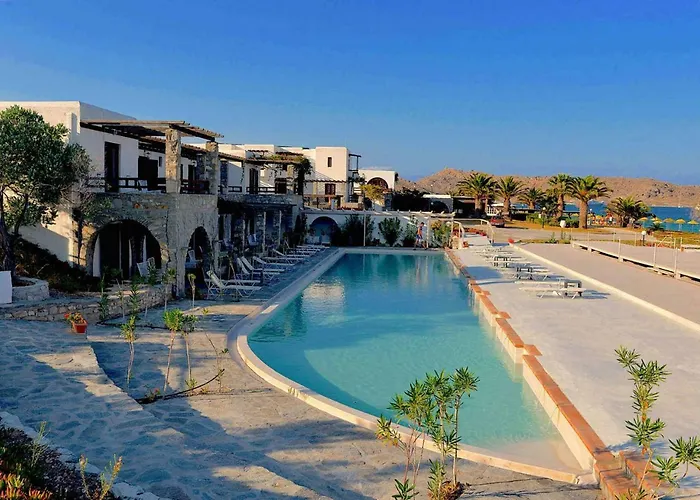 Karma Porto Paros Semesteranläggning (resort) Naousa