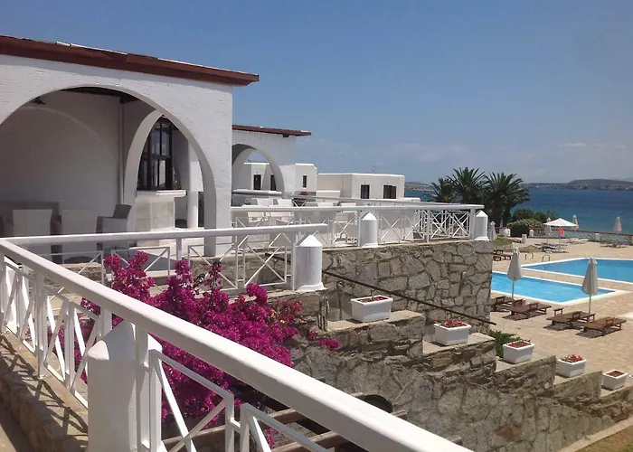 Karma Porto Paros Semesteranläggning (resort) Naousa